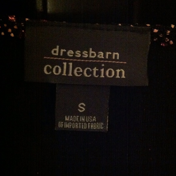 V-neck top in bright pink sparkles & black. - Picture 2 of 2