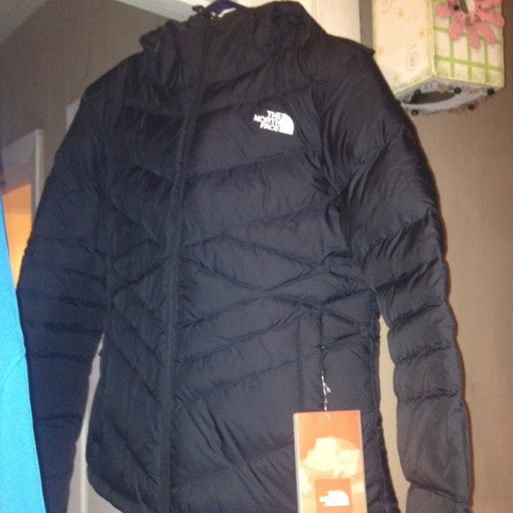 North face coat. Brand new with tags!