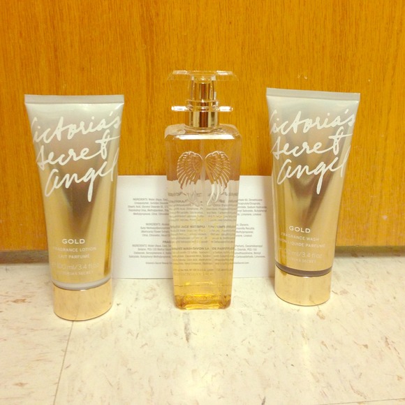 VS perfume set!