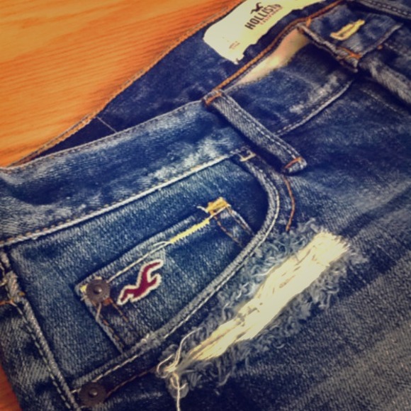 Hollister skirt