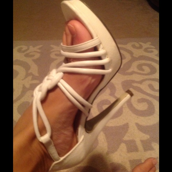 White strappy stilettos size 5.5