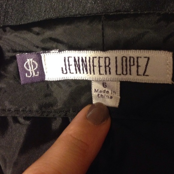 Loose Black short with sequence. - Picture 2 of 3