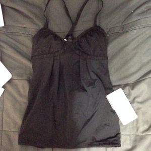 SOLD Lululemon dance strap tank- black