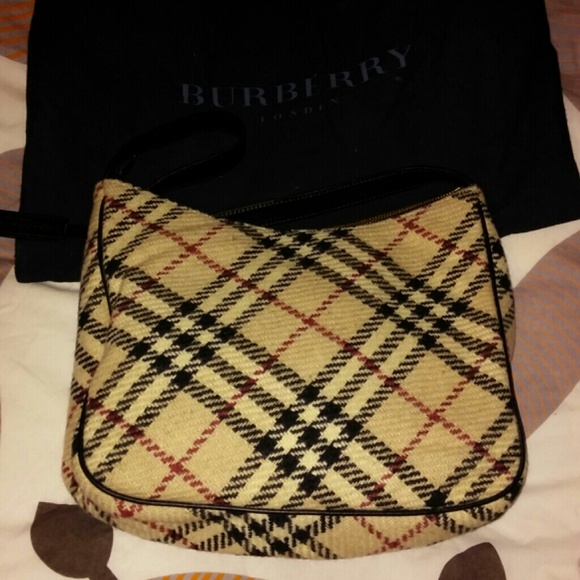 Authentic Burberry - Picture 2 of 2