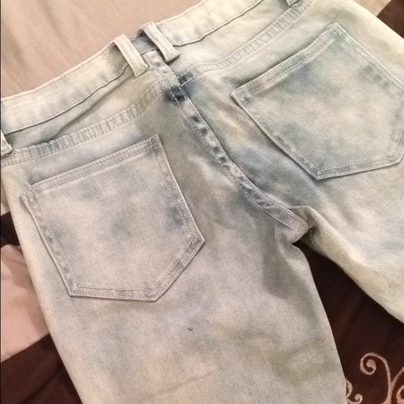 SOLD Cotton On Faded Light Wash Denim - Picture 2 of 4