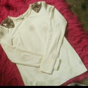 Jeweled shoulders tee