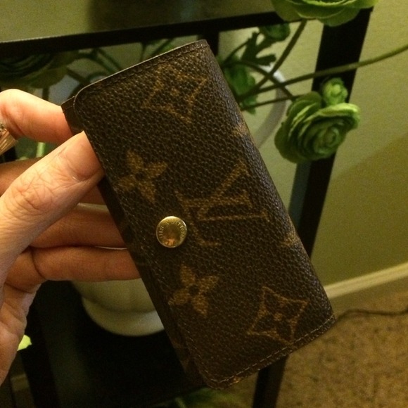 Louis Vuitton Key Wallet