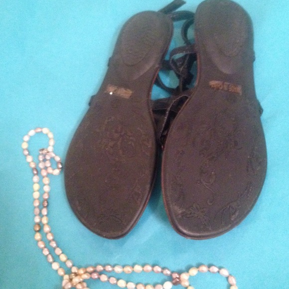 Sandals - Picture 2 of 2