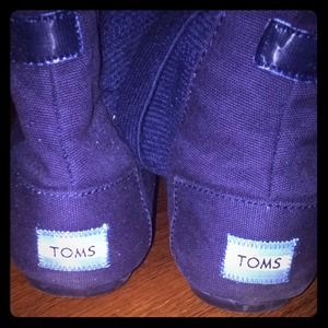 TOMS Wrap Boot