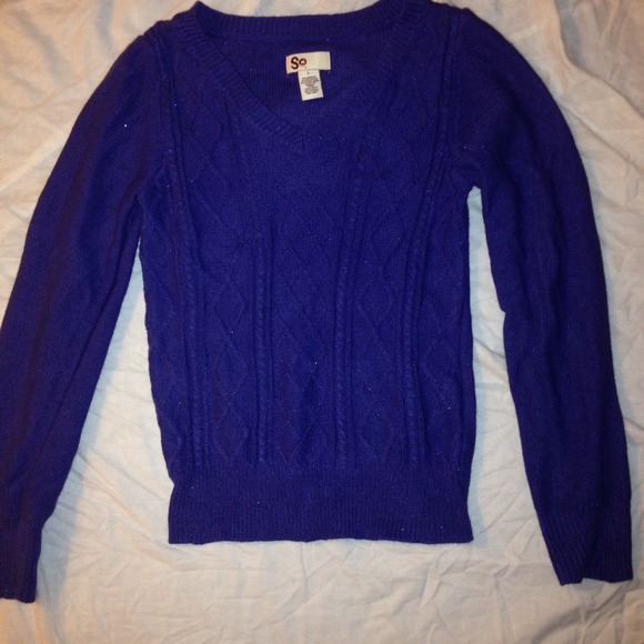 So Sweater *READ DESCRIPTION* FINAL REDUCTION