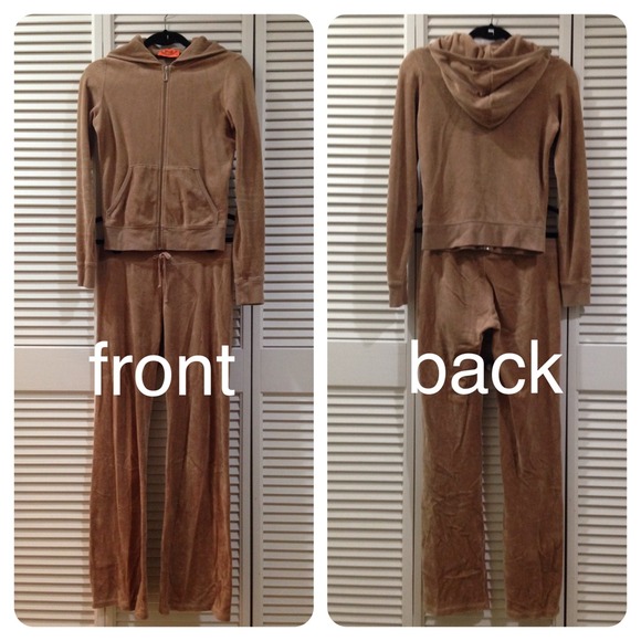 Juicy Couture Velour Sweat Suit - Picture 1 of 1