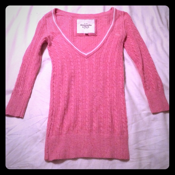 Abercrombie & Fitch Sweater