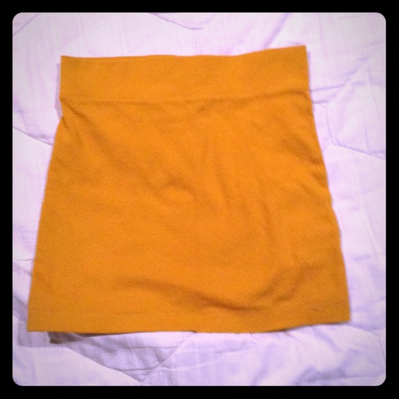 🔺SOLD🔺Mustard yellow skirt