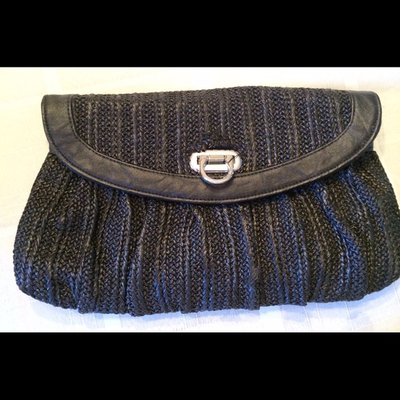 Black woven straw clutch