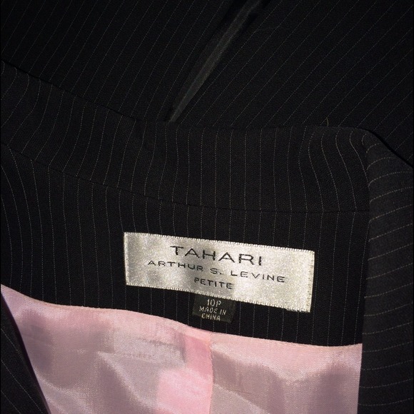 ⛔️SOLD⛔️ - Picture 3 of 4