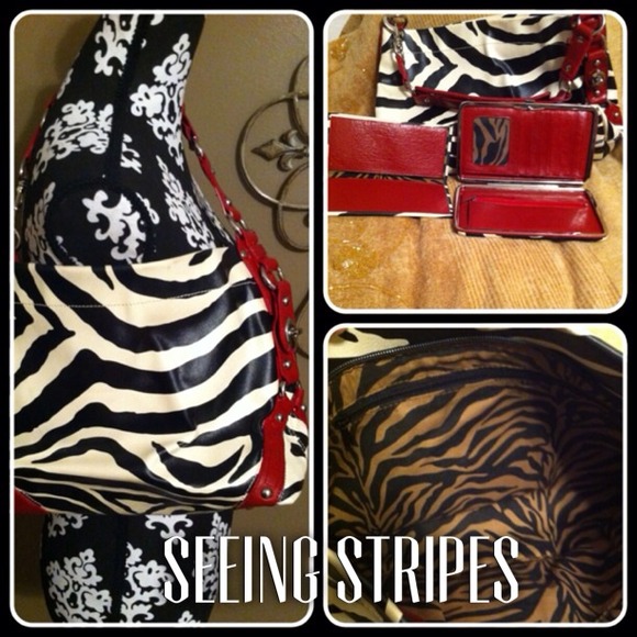 Zebra print bag w matching wallet & chck bk cover