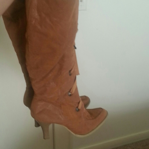 Boots brown