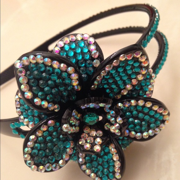Turquoise and silver rhinestone plastic headband