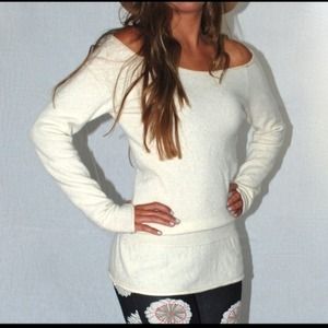 Vince. Cashmere Sweater