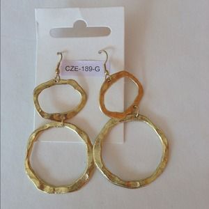 Hammered Gold Dangling Earrings