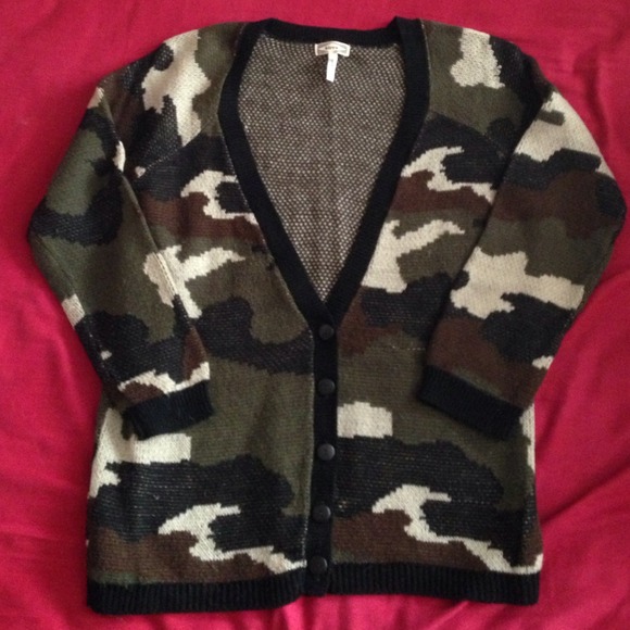 Pacsun Camo Cardigan