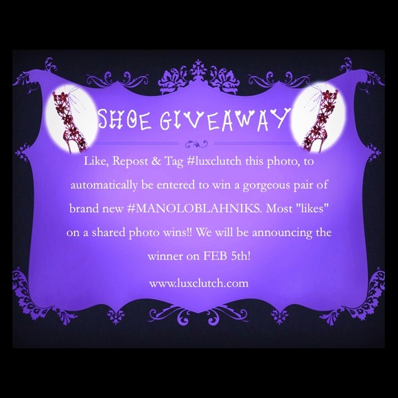 🎉💕Manolo Blahnik Giveaway!! 💕🎉