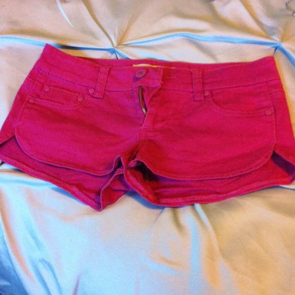 Magenta shorts