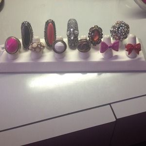 Adjustable and stretchy rings 💗