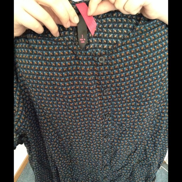 SOLD Patterned top from Target - Picture 3 of 3