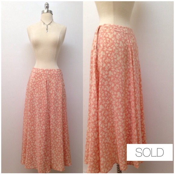 Ann Taylor | Long Floral Skirt