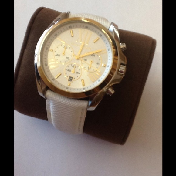 MK women\'s watch (sale for 150)
