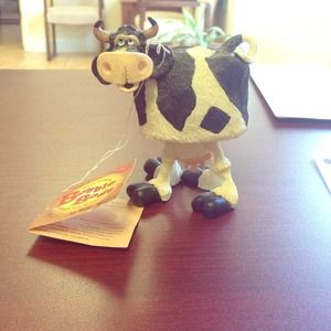 Bobble cow