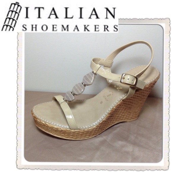 🌹SALE🌹Italian Shoemaker Wedge - Picture 1 of 3