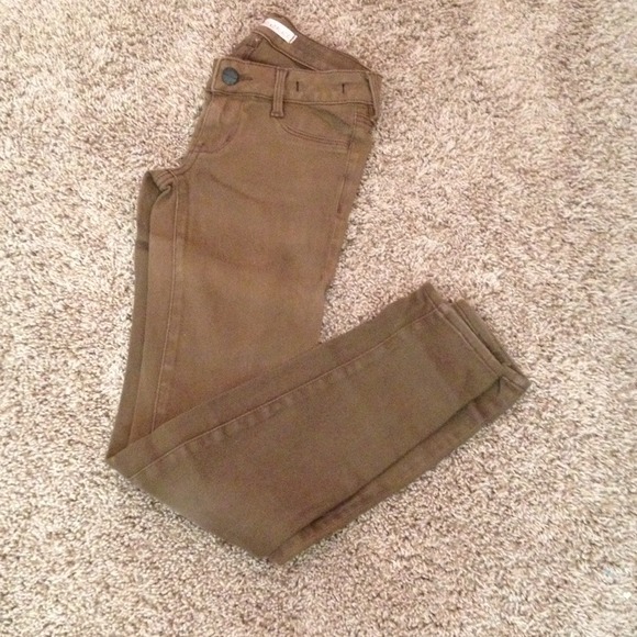 Denim - Picture 2 of 4