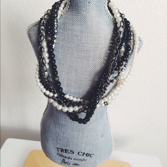 🎀SOLD🎀Mixed Metals & Stones Necklace