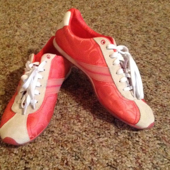 Coach casual shoes