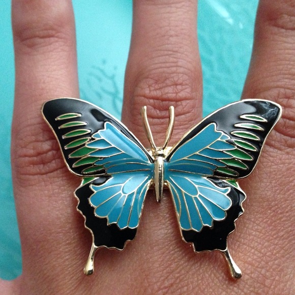 Topshop Jewelry - 🍀🍀🍀SOLD🍀🍀🍀