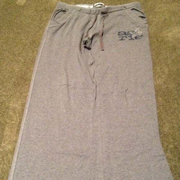 Aerie gray sweat pants
