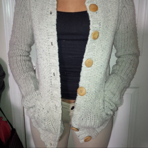 ABERCROMBIE & FITCH cardigan - Picture 4 of 4