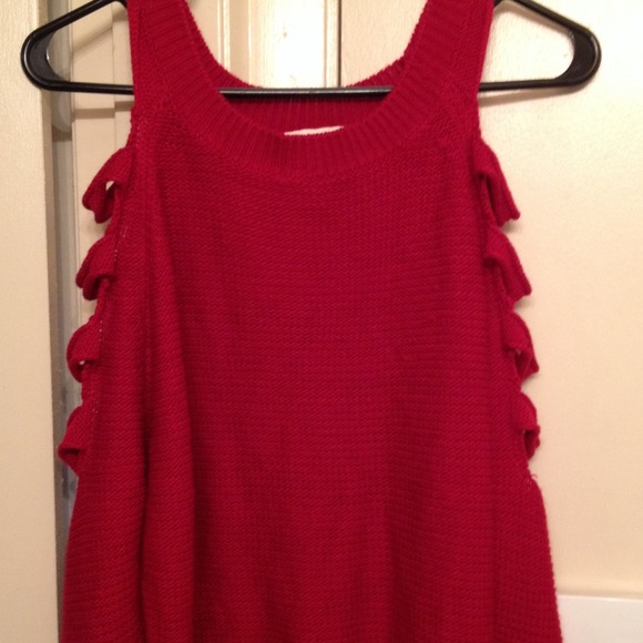 On hold--red sweater with cut out sleeves