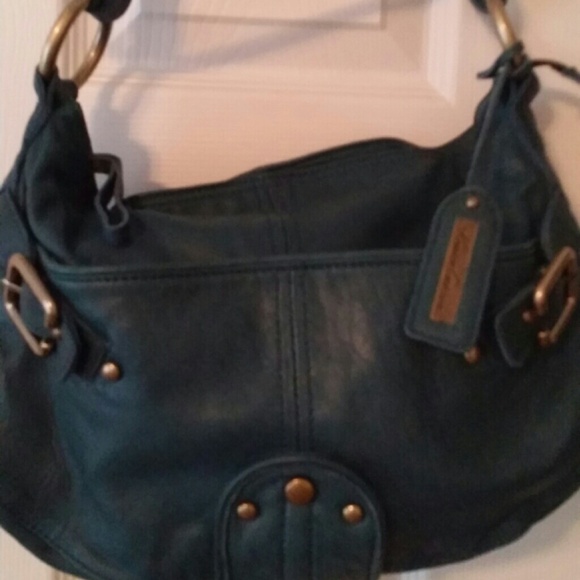 🚫 SOLD🚫 KENNETH COLE green leather handbag - Picture 2 of 4