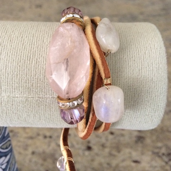 Unique Bracelet/Choker