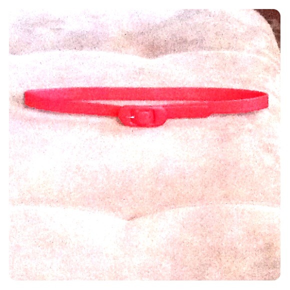 Skinny red belt