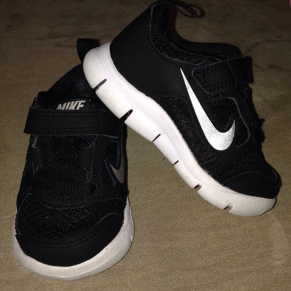 Baby Nike Free Runs