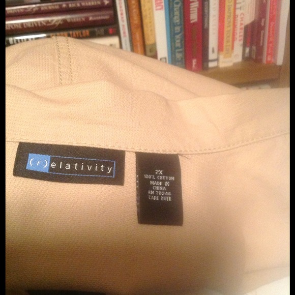 **reduced** Tan Relativity Jacket - Picture 2 of 4