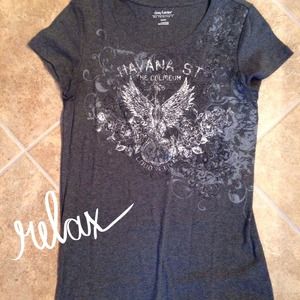 Daisy Fuentes Tshirt🌸