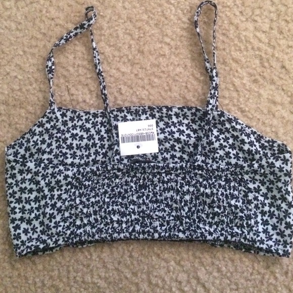 🌸SOLD🌸Brandy Melville Daisy Bralette - Picture 2 of 2