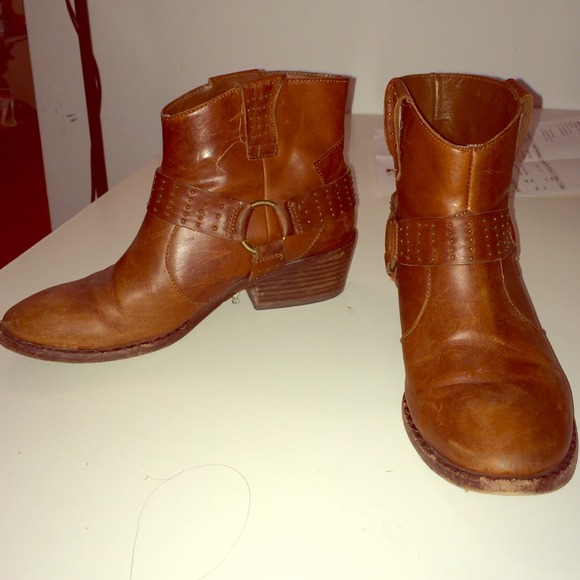 Kork Ease cognac booties