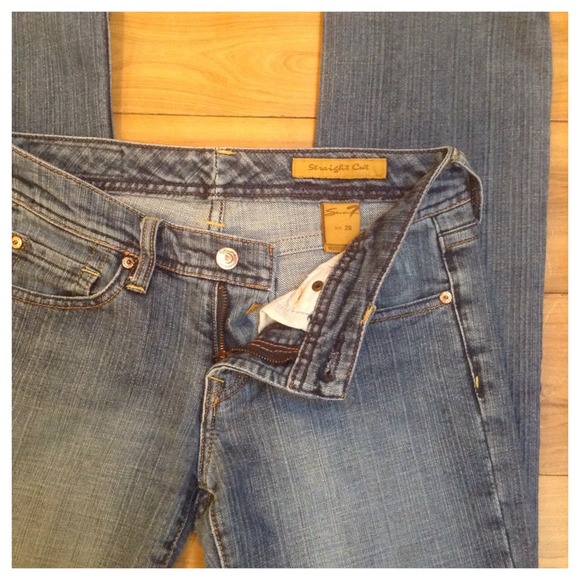 7 Seven. - Picture 4 of 4