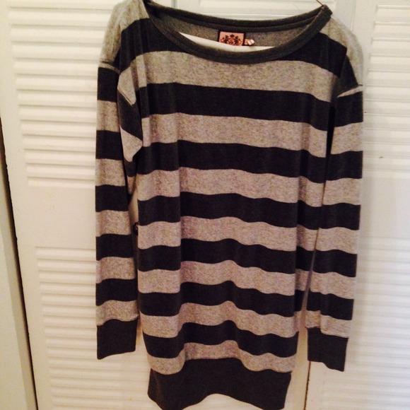 Juicy Couture Tops - 🎉Sale Till 11/7🎉 Oversized Velour Juicy Tunic